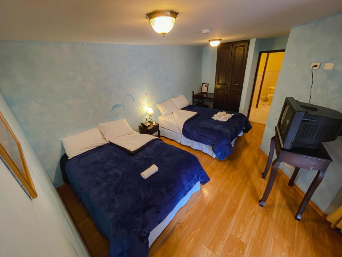 Golden Rest Latacunga Hotel Екстериор снимка