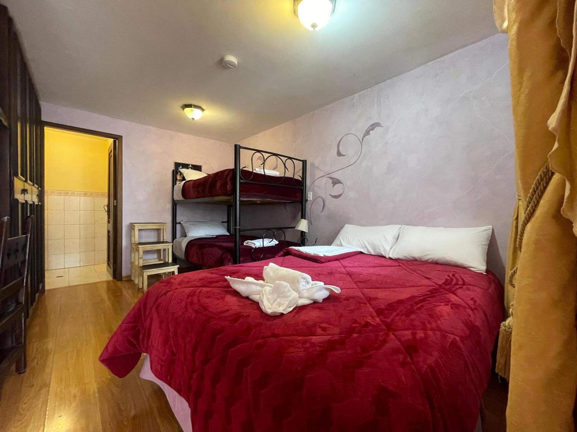 Golden Rest Latacunga Hotel Екстериор снимка